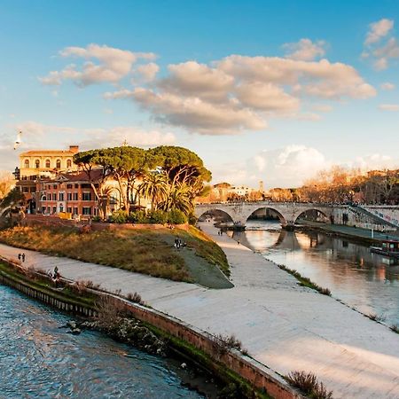 Trastevere Alexandro Il Gladiatore ローマ エクステリア 写真